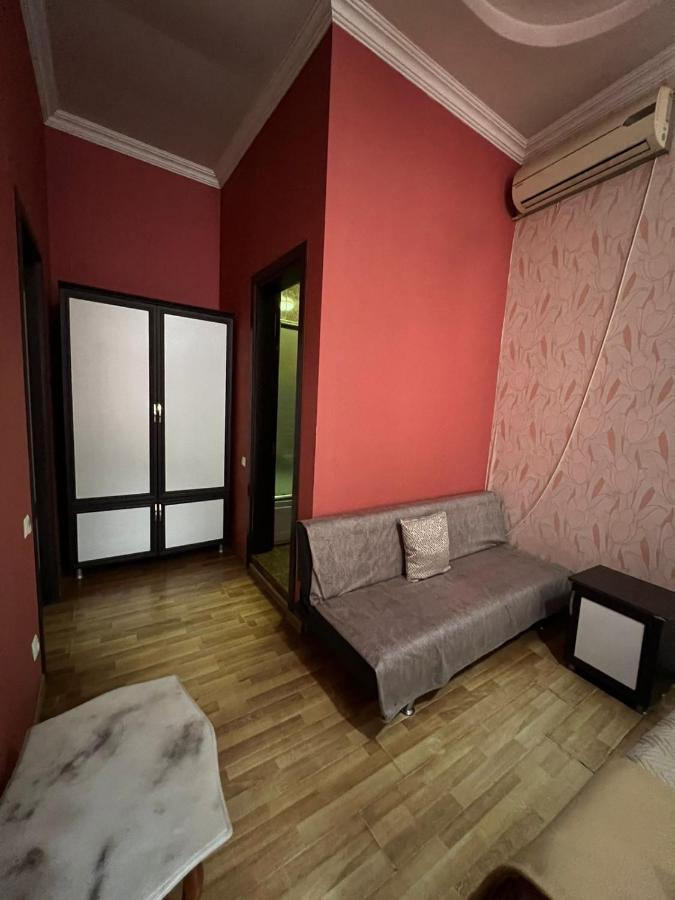 Hotel Albatros Batumi Exterior foto