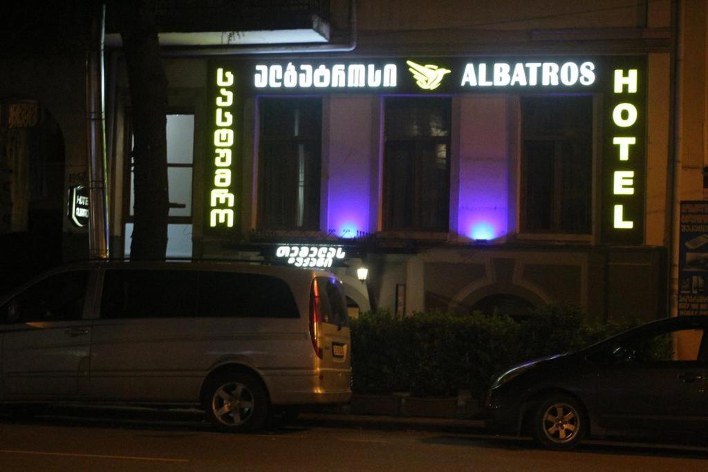 Hotel Albatros Batumi Exterior foto